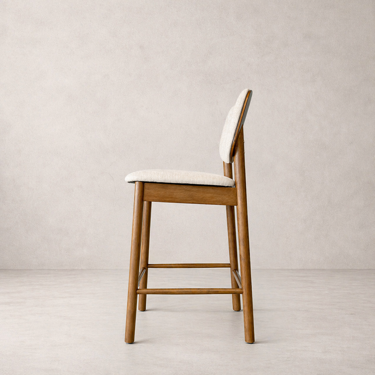 Tabouret de comptoir en bois massif Ivy - Chêne fumé et Ivoire chiné