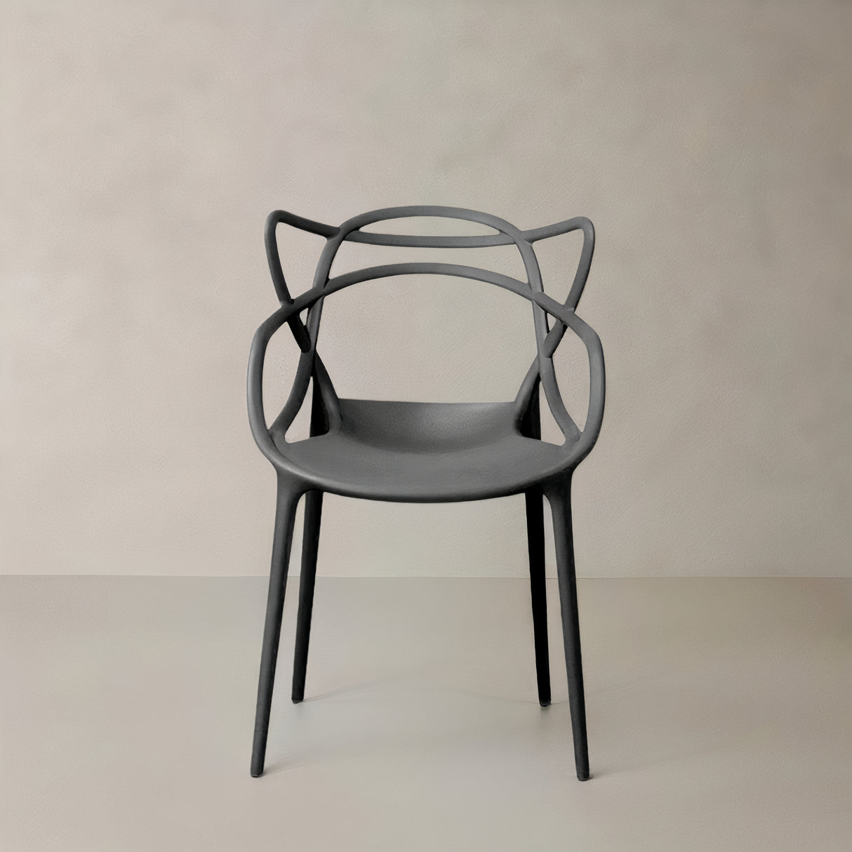 CHIEF Plastic Chair, Black