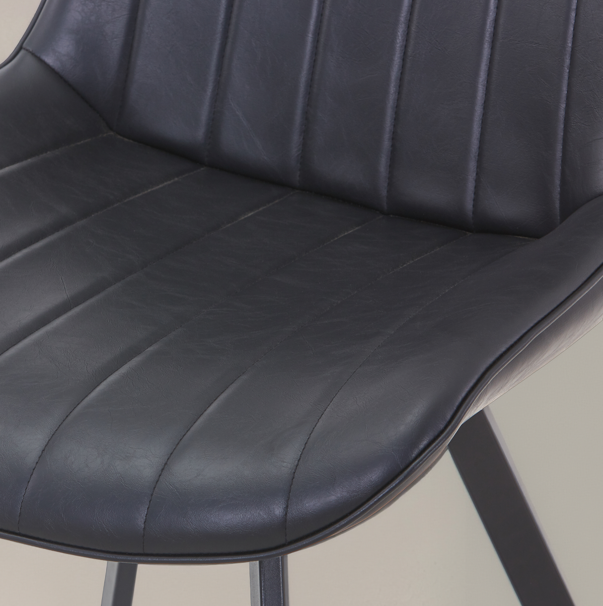 CASSIA Leather Chair with Square Legs, Black