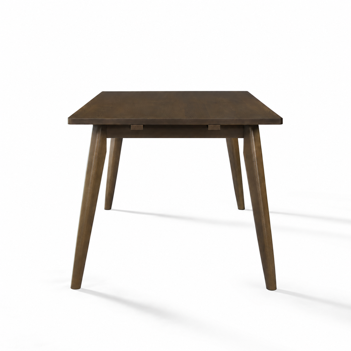 Table de salle à manger extensible Lucca de 66 à 101,6 po – Noyer