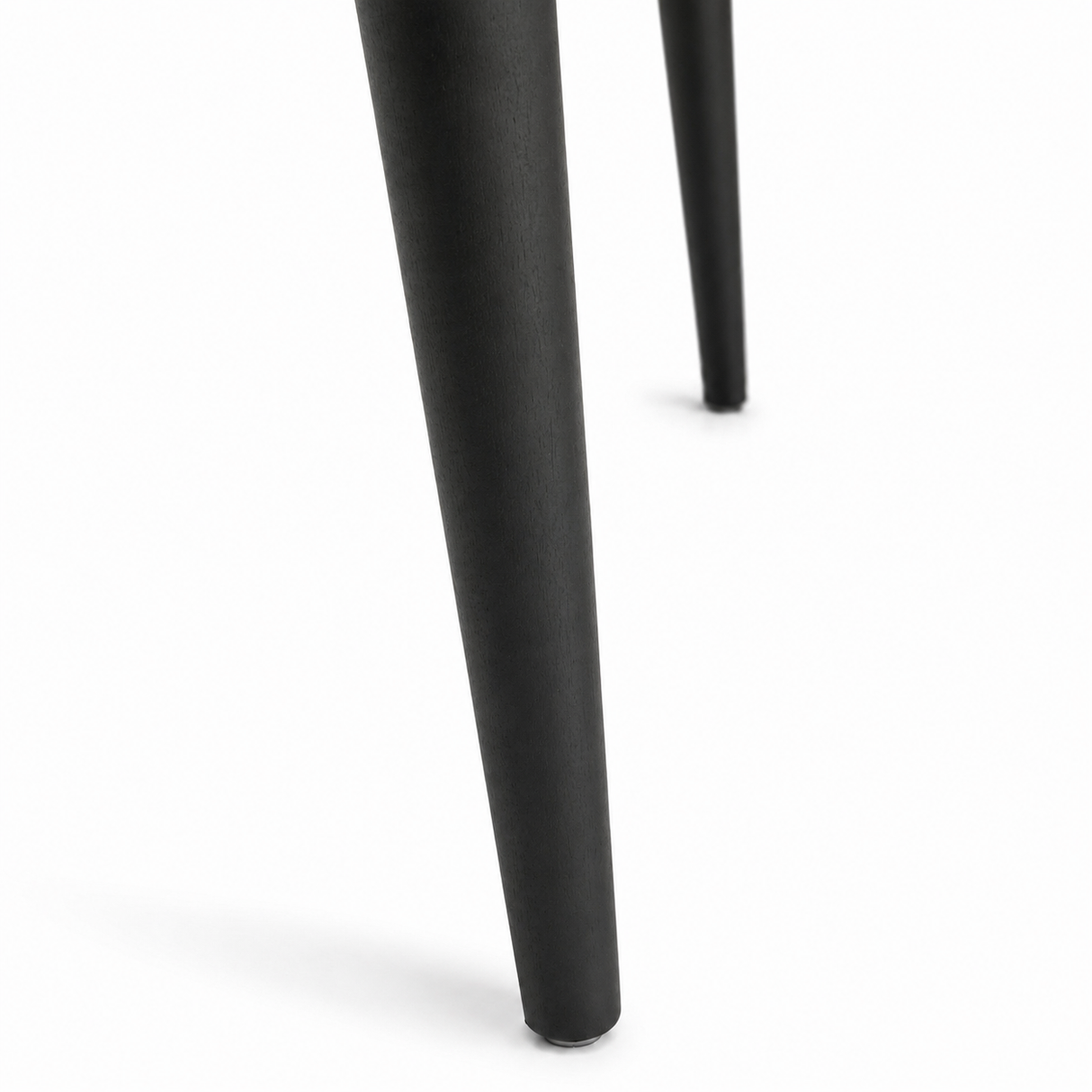Table basse en bois massif Petal - Noir