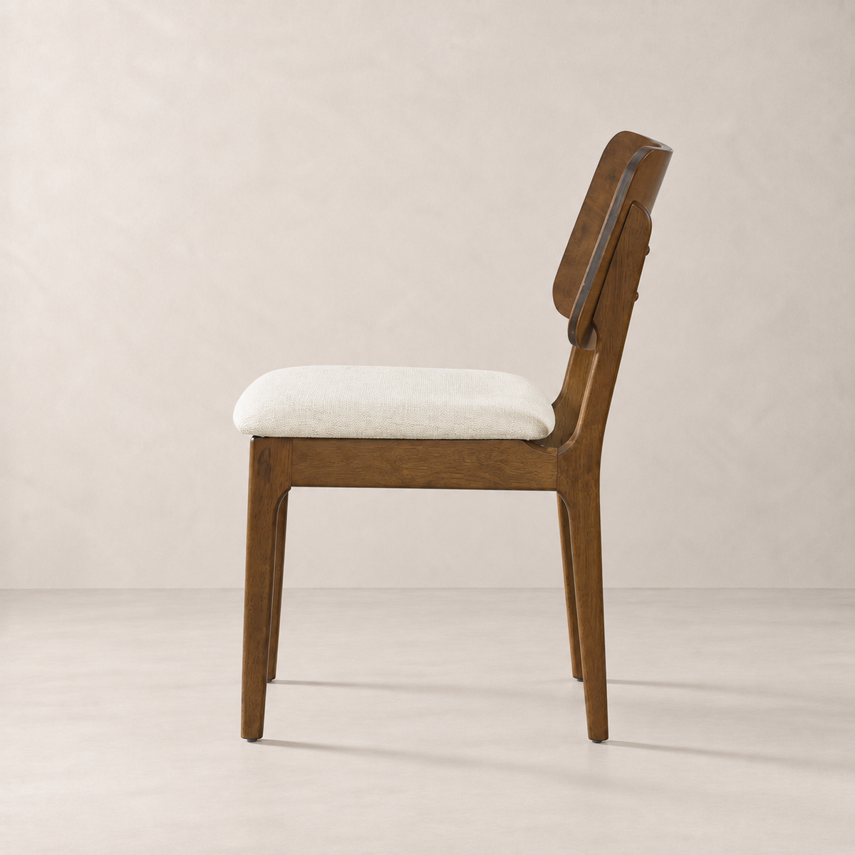 Chaise de salle à manger Theo en bois massif – Chêne fumé et ivoire chiné