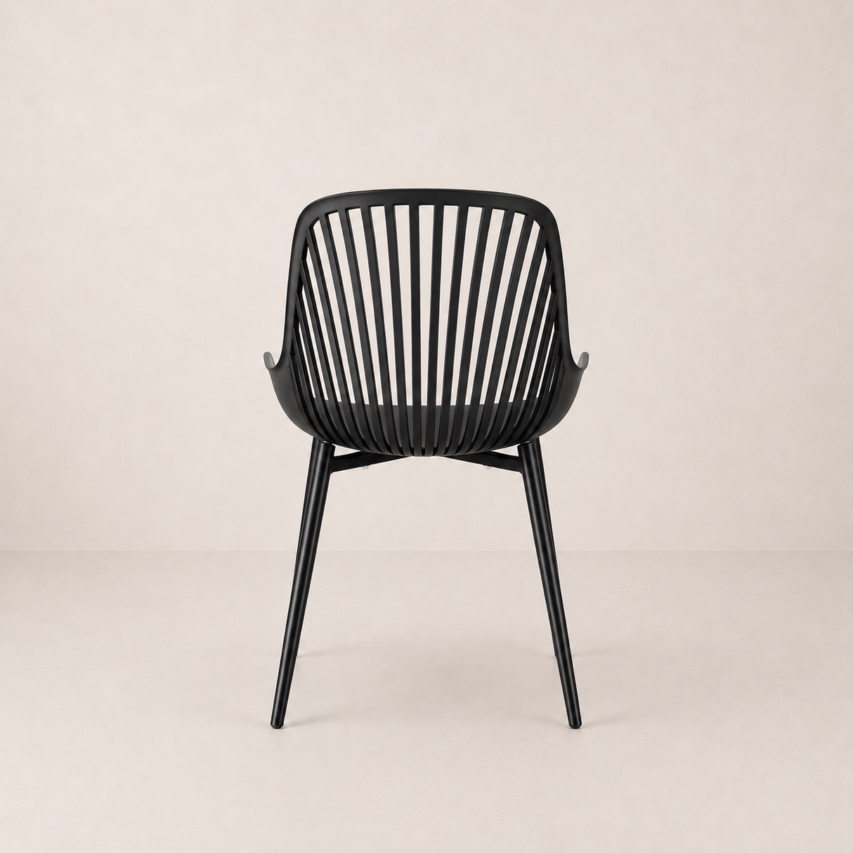 Chaise de salle à manger Pearl, noire