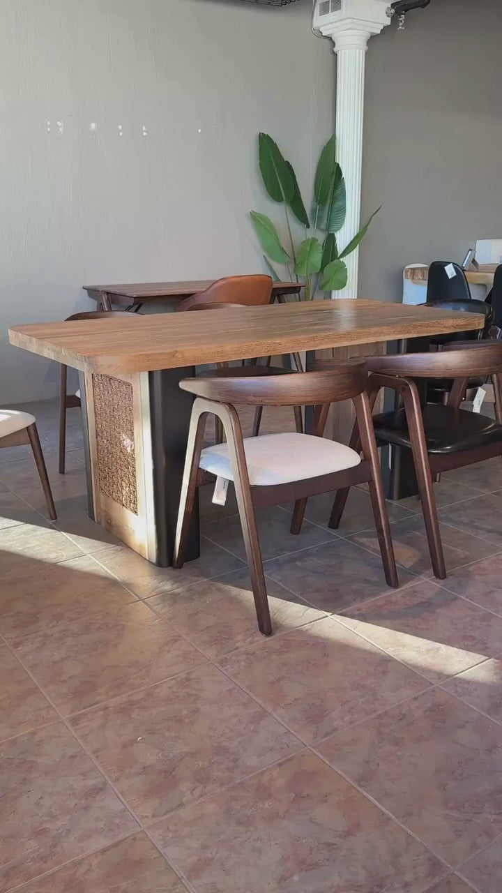 BROOKLYN Solid Teak Dining Table, Natural, 70.9"