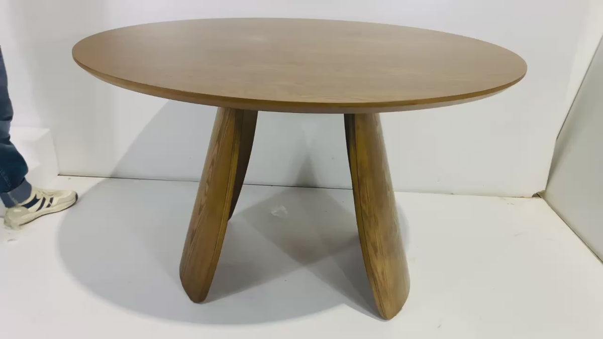 Cala 47.2" Round Dining Table - Smoked Oak